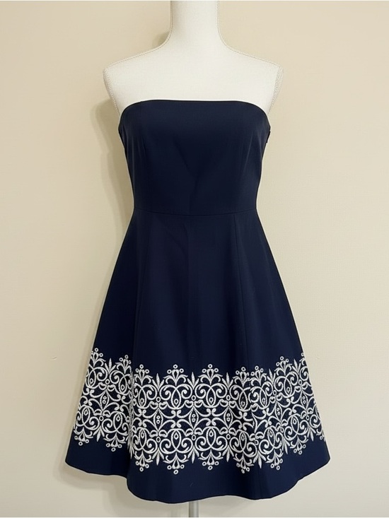 Loft Dresses & Skirts - NWT LOFT Strapless Scroll Embroidered two way A-line Coquette Party Dress Size 4